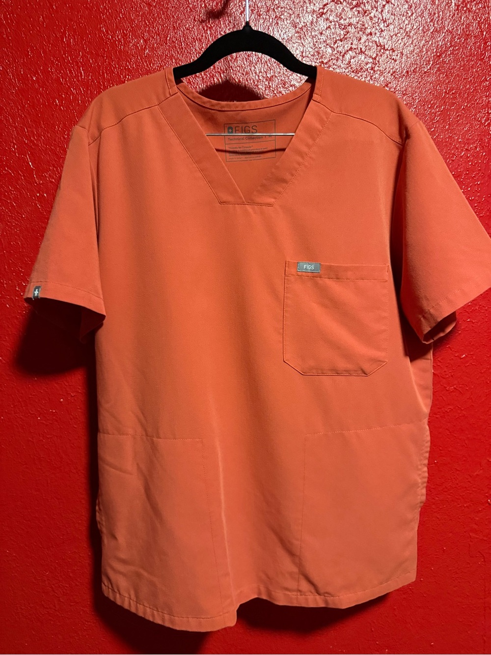 194. NWOT Figs Women's Short Sleeve Scrub Top